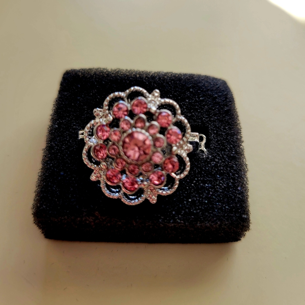 Paparazzi Elegant Pink Floral Stretch Ring - Picture 1 of 3